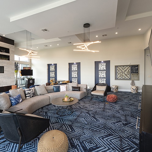 indoor-clubhouse-lounge