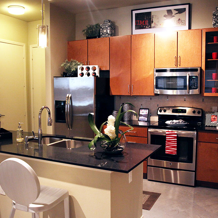 quartz-countertops-kitchen