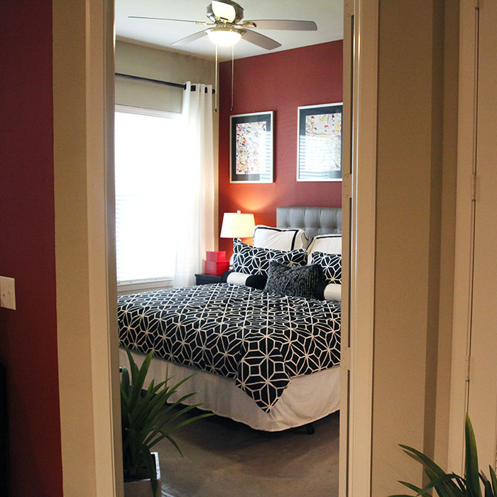 accent-wall-in-bedroom